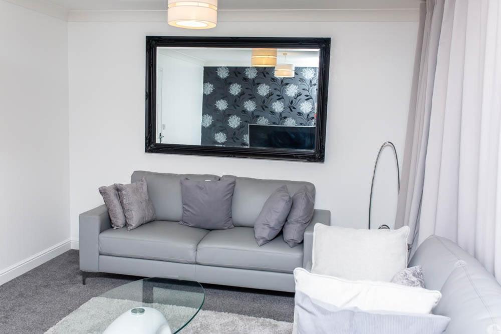 Amethyst Drive Apartamento Sittingbourne Exterior foto